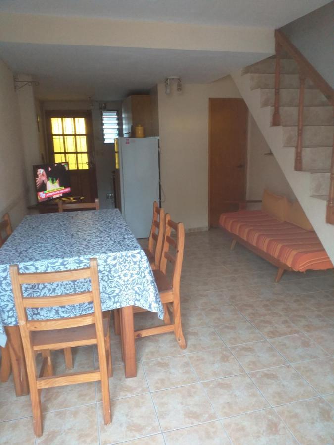 Duplex Cerca Del Mar En Лас-Тонінас Екстер'єр фото